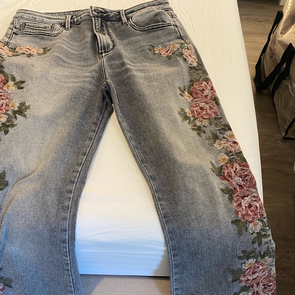 FREE PEOPLE - REDUCED! ♥️😳best jeans ever 30- FITS 31 too! 29! loose :) AS NEW